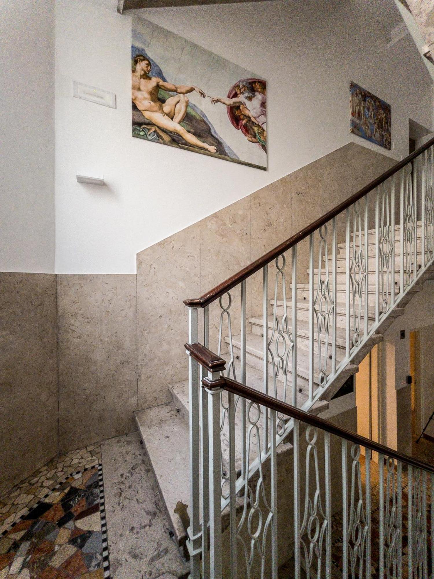 מילאנו Rrrapido Holy Suites And Rooms - Via Sardegna מראה חיצוני תמונה