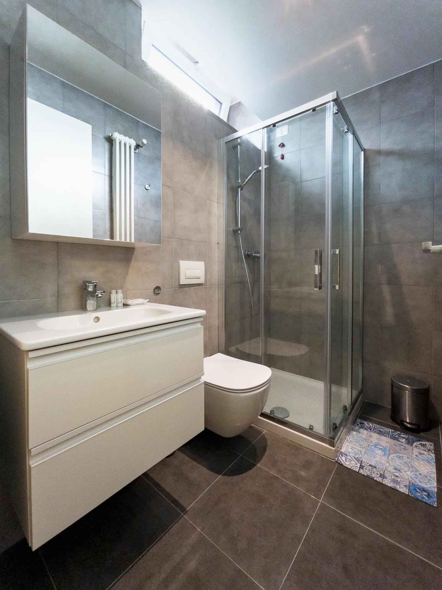 מילאנו Rrrapido Holy Suites And Rooms - Via Sardegna מראה חיצוני תמונה