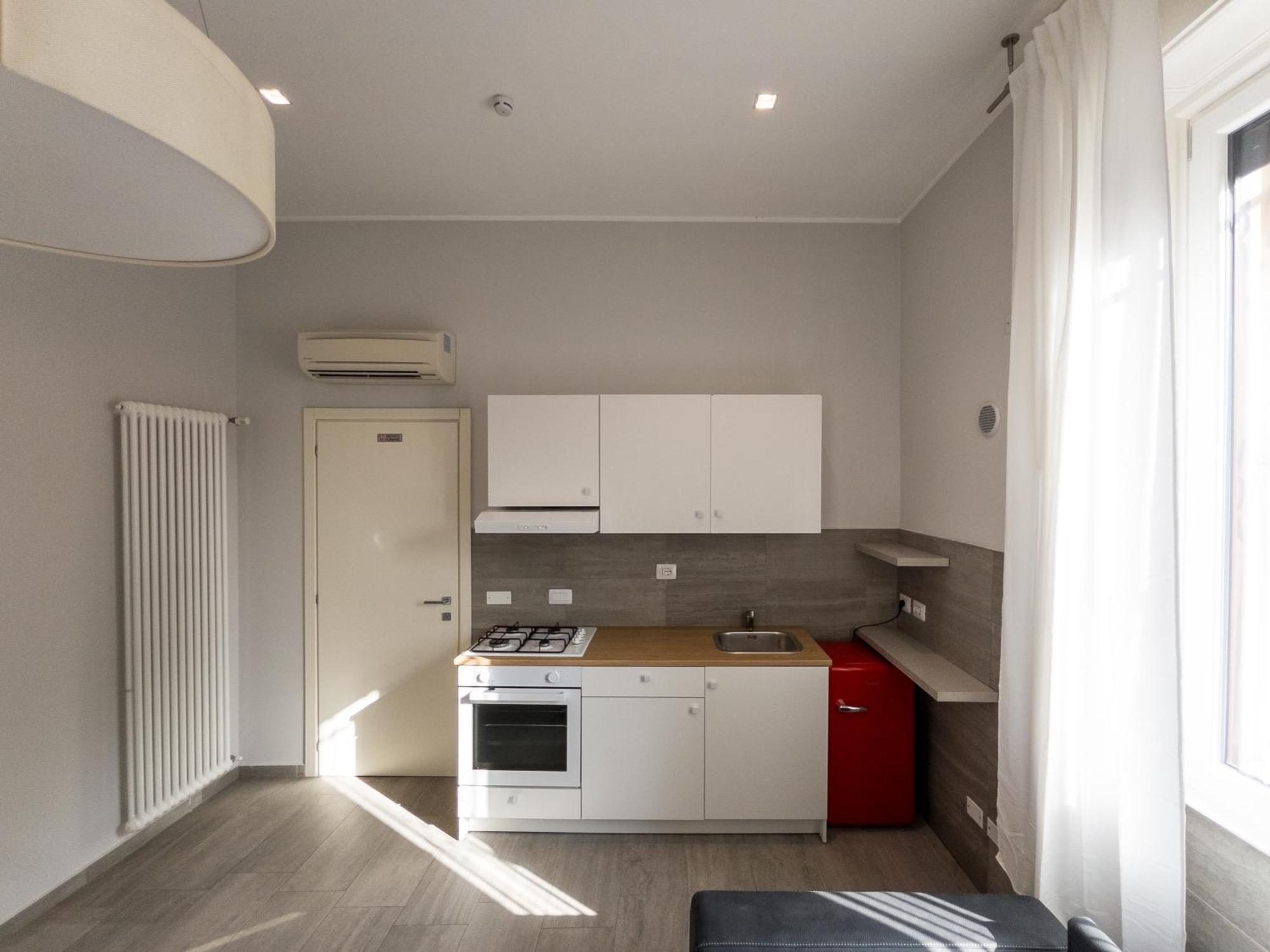 מילאנו Rrrapido Holy Suites And Rooms - Via Sardegna מראה חיצוני תמונה